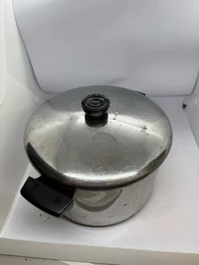 Olla de colección Revere Ware con fondo de cobre de acero inoxidable de 6 qt con tapa - Imagen 1 de 4