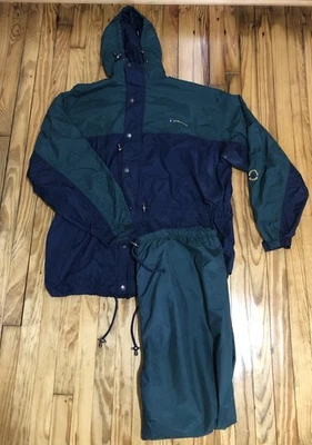 Conjunto de chaqueta y pantalón impermeable Stearns para hombre verde azul con capucha abrigo de lluvia Foto 1 de 4