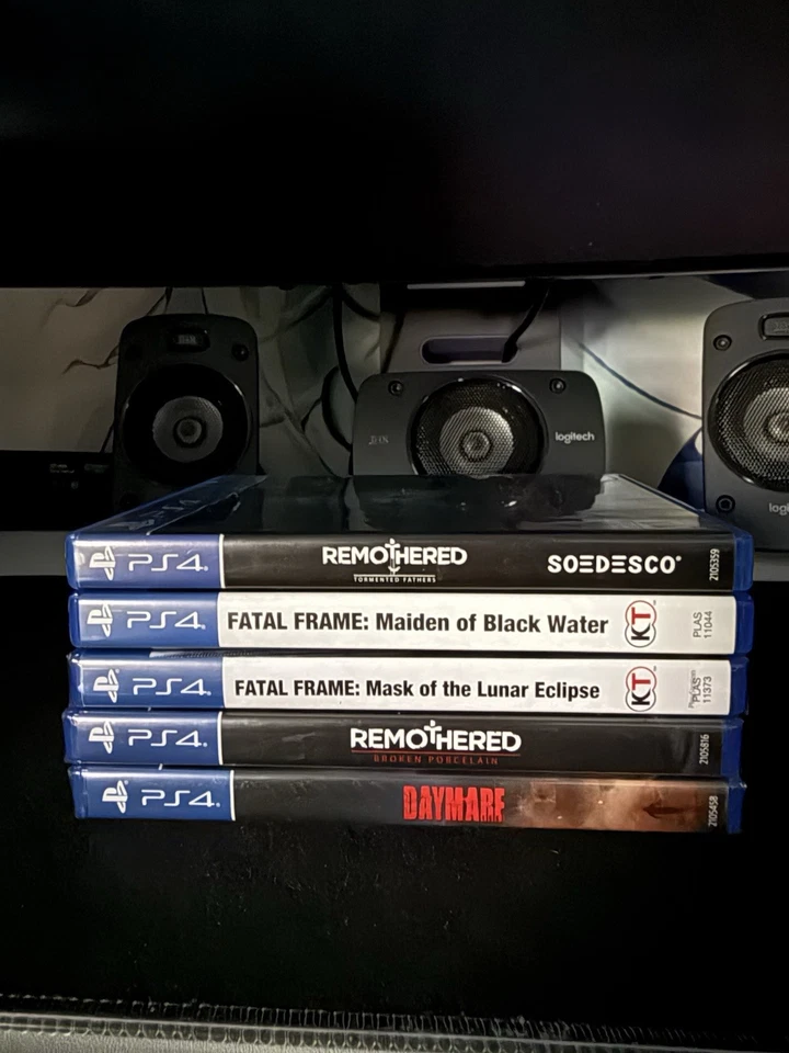 PlayStation 4 Juego Paquete de 5 Juegos Fatal Frame Remothered Daymare Foto 1 de 1
