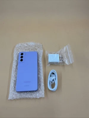 samsung galaxy s21 fe 5g sm-g990u 128GB AT&T Good Condition  - Image 1 of 4
