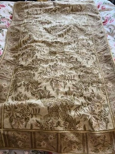 VINTAGE KASHMIRI CREWELWORK GOLD EMBROIDERED TAPESTRY FLORAL RIBBON RUG THROW Vg - Picture 1 of 12