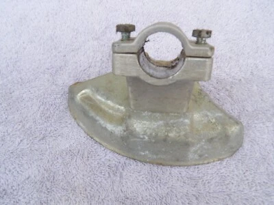 OEM Husqvarna 325 R-X desbrozadora, recortadora, montaje protector de cuerda inferior/cuchilla Foto 1 de 4