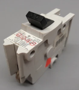 Federal Pioneer 30 Amp Single Pole Stab-Lok Circuit Breaker NB130 - Picture 1 of 6