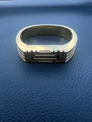 Pulsera Tory Burch Fitbit Flex - Metal Tono Dorado - Diseño Geométrico Foto 1 de 4