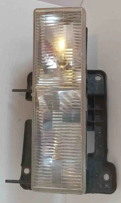 2000 TAHOE 经典风格 右握 复合头灯 组合 二手 原始设备制造商 — 第 1/4 张图片