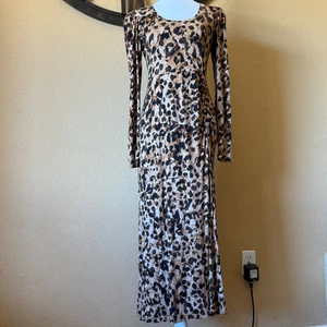 CABI Selma Kleid Animal Print Midi Rüschen vorne Langarm dehnbar Leopard XS - Bild 1 von 8