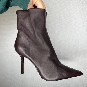 ZARA Punta Punta Tacón de Aguja Botines Cuero Marrón Oscuro Talla 41 - Imagen 1 de 9