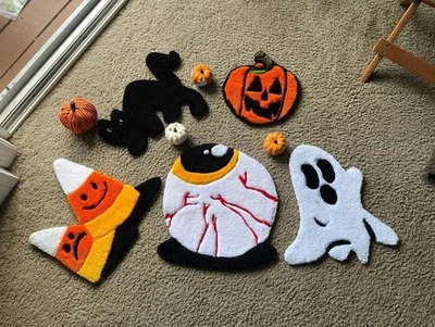 Handmade Rugs Halloween Decor 5 Piece Set, Tufted Rug, Ghost, Candy Corn, Cat - Image 1 of 4