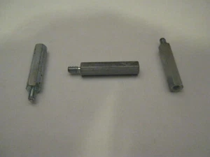 Separador hexagonal 1/4" 6-32 macho hembra, 1-1/8 pulgada de largo, acero recubierto de zinc lote de 25 - Imagen 1 de 1