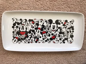 Bandeja para servir Disney Mickey y Minnie Mouse negra roja blanca - Imagen 1 de 6