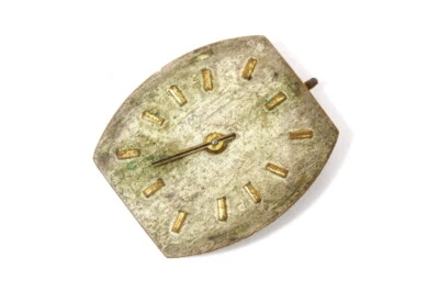 Timex manual wind lady movement for repairs or for parts     -15025 - Immagine 1 di 2