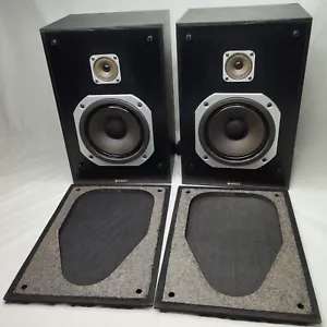 Vintage Hitachi SS-30X Speakers 8 OHMS 10 Watts Tested Working Made In UK - Picture 1 of 14