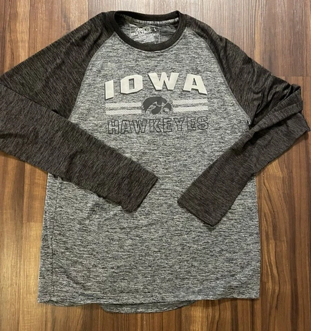 Campus Heritage NCAA Iowa Hawkeyes Men's Gray Long Sleeve Shirt Size L Cover