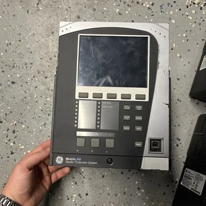 GE MULTILIN 850 - EP5NNS5HNNANNGMSBBSENNBN - FEEDER PROTECTOR SYSTEM - Picture 1 of 6