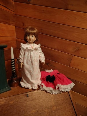 Magic Attic Club Megan Foto 1 de 4