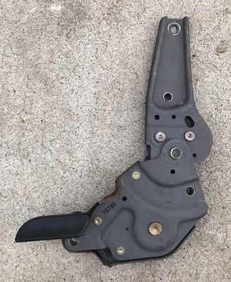 Jeep Grand Cherokee 1999-2004 Jeep Cherokee asiento lateral del conductor reclinable fabricante de equipos originales Foto 1 de 2