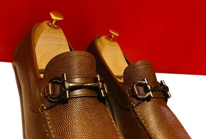 $849.00 !! FERRAGAMO LUXURY MEN BROWN LEATHER SILVER BIT'S LOAFERS SHOES 8 D - Picture 1 of 18