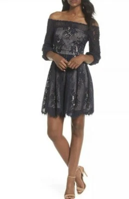 Vestido de renda Chelsea28 fora do ombro coquetel azul marinho plus size 24 3259 - Imagem 1 de 4