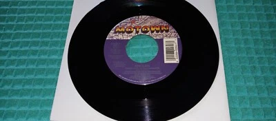 Boyz II Men,Motown,"I'll Make Love To You",7",1994,record# 422-860-284-7 - Image 1 of 2
