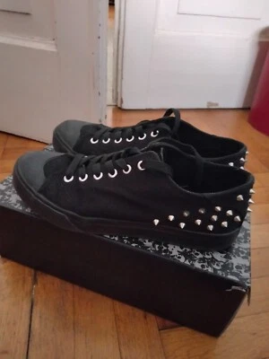 scarpe donna in tela nere con borchie - Immagine 1 di 4