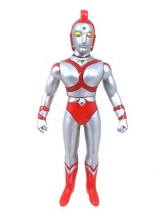 RARA FIGURA DE VINILO SUAVE ULTRAMAN VINTAGE 5 PULGADAS BANDAI LOTE 1 Nº 14 - Imagen 1 de 6