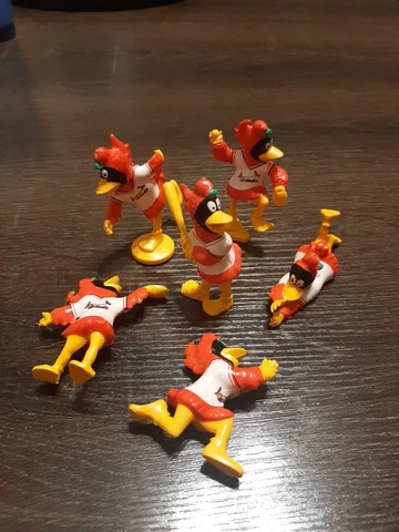 St. Louis Cardinals Fred Bird Figures, Lot of 6 1988 Cover