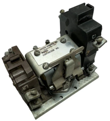 Relé contactor Cutler-Martillo 1323-3, contactos verticales, bobina magnética 440V, 60CY Foto 1 de 4