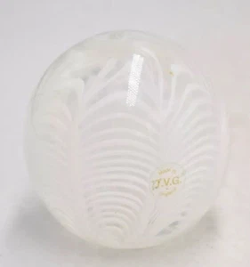 Vintage Teign Valley Glass Paperweight - Decorative Art Glass - Picture 1 of 24