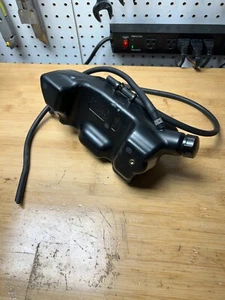 Ducati Hypermotard 821 2013 tanque de expansión/desbordamiento de refrigerante - Imagen 1 de 6