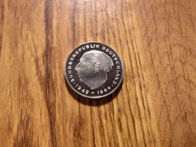 GERMANY 2 MARK THEODOR HEUSS 1982 G PROOF COIN (T622) - Image 1 of 2