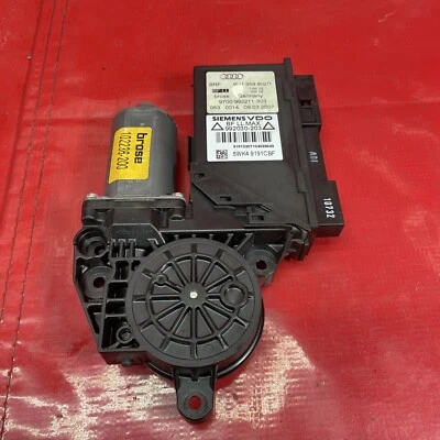 2007 AUDI A4 CONV. FRONT RIGHT WINDOW MOTOR OEM USED 8H1959802D - Image 1 of 4