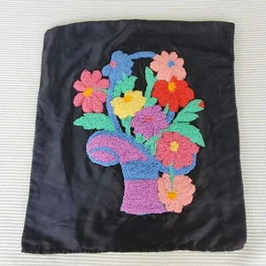Lochnadel bestickt Kissenbezug Blumen 16"x19" Cottagecore seidig - Bild 1 von 4