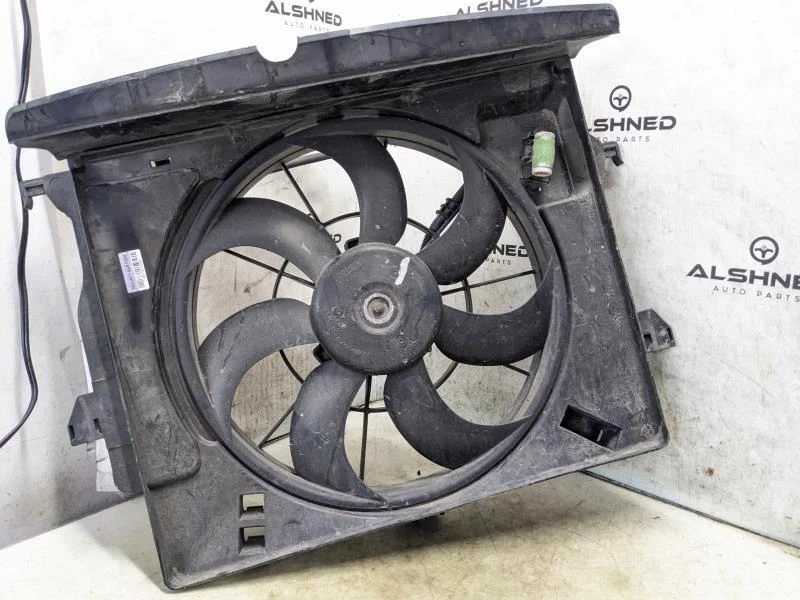 Conjunto de motor ventilador de refrigeración radiador Kia Rio 2012-2017 25380-1W612 OEM Foto 1 de 4