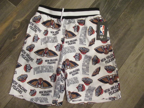 New Orleans Pelicans Basketball Shorts Yth Medium 10-12 new with tags Free Ship Cover