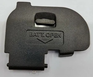 Canon 7D Battery Door Cover - Picture 1 of 2