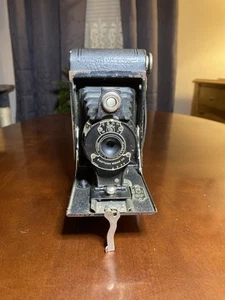 Vintage EASTMAN KODAK No. 2 Folding Cartridge Hawk-Eye Model B Camera 1930s - Picture 1 of 8