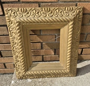 Antique Carved Wood Flowers Gold Ornate Picture Frame Fine High-End Wall Decor ! - Picture 1 of 3