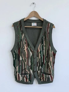 Vintage Coogi Cable Knit Vest Sweater Size M - Picture 1 of 9