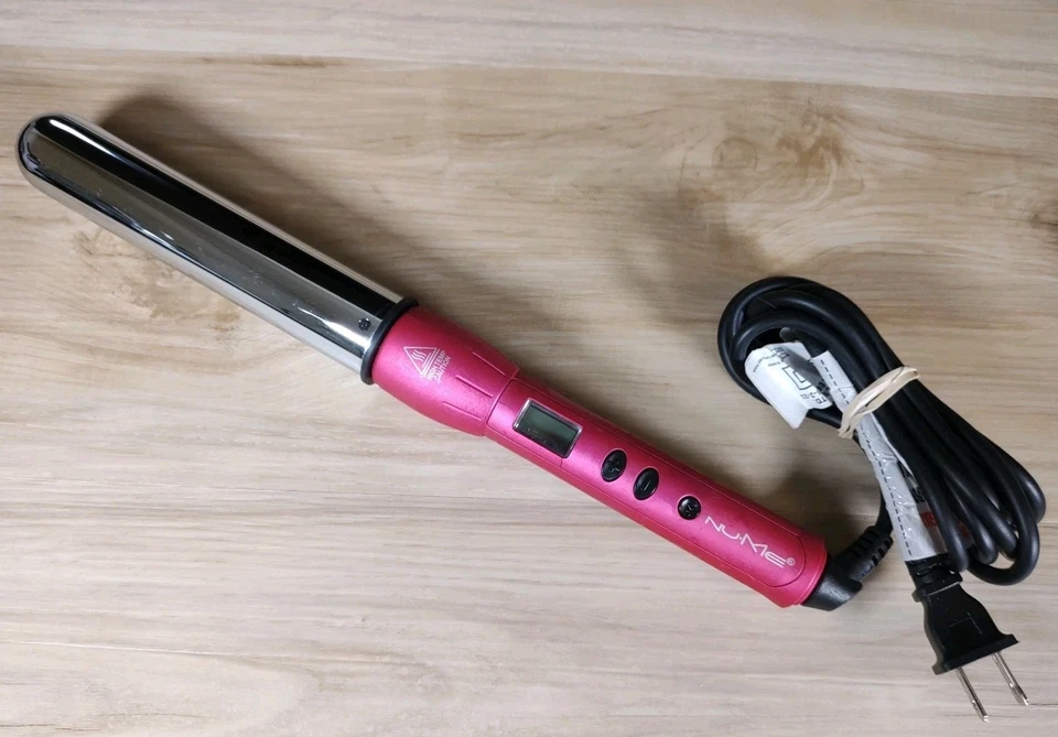 NuMe Magic Curling Wand HB212 1.25" Hot Pink & Chrome Barrel ✅ - Image 1 of 4