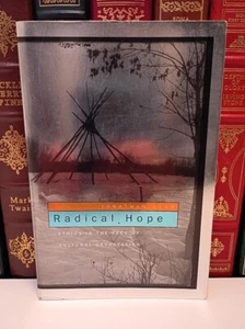 Radical Hope: Ethics in the Face of Cultural Devastation - Paperback - Acceptabl - Imagen 1 de 5