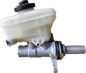 2021 2022 2023 2024 Lexus Is350 IS 350 F Sport Brakes Master Cylinder - Picture 1 of 2