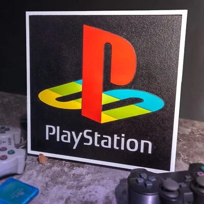 🎮 Letrero con el logotipo de PlayStation - Arte de pared de madera cuadrado grabado CNC | Retro Sony Gamer Foto 1 de 4