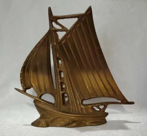 Vintage Brass Sailboat Gaff Rigged Schooner Boat Paper Weight 4" Nautical Decor - Picture 1 of 6