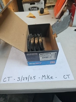 Juego de pastillas de freno de disco ProACT Ultra Premium pastillas de cerámica Akebono ACT1074 se adapta a: Kia Foto 1 de 3