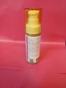 Uoma Beauty by sharon C - Bild 1 von 4