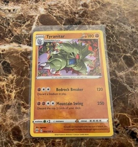 Tyranitar 088/189 - Darkness Ablaze - Holo Rare - Pokémon TCG - MINT/NM - Foto 1 di 1