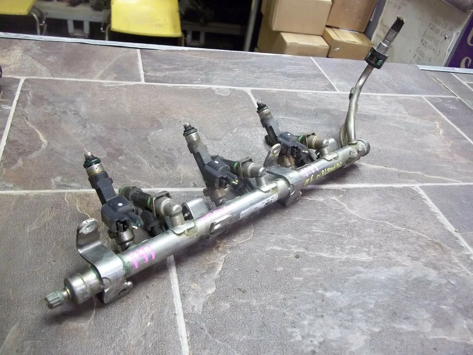 06 07 08 09 FORD FUSION MERMERCURY MILAN ОРИГИНАЛЬНАЯ НАПРАВЛЯЮЩАЯ ВПРЫСКА ТОПЛИВА С ФОРСУНКАМИ - Изображение 1 из 4