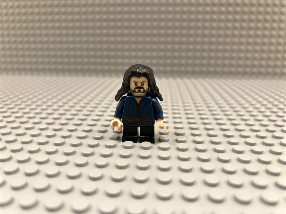 Lego Thorin Oakenshield 79013 Lake-town Outfit The Hobbit Minifigure  - Image 1 of 1