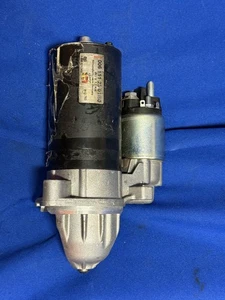 orig. Mercedes Anlasser A0061512501 für W203 W204 W211 W906 keine 1.000KM - Picture 1 of 2