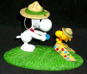 Ceremonia de insignia al mérito Hallmark 2025 - The Peanuts® Gang - Nuevo en caja - Imagen 1 de 17